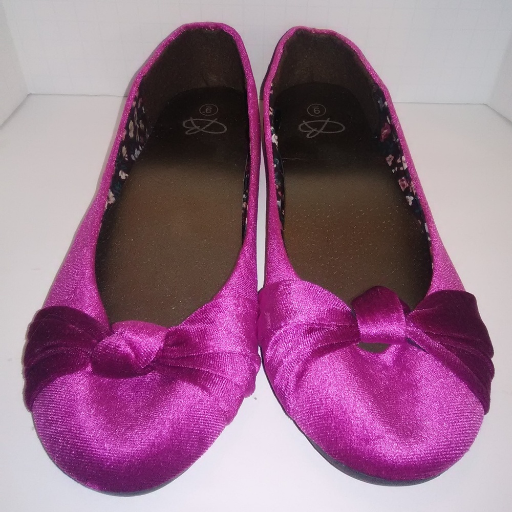 Ballet Flats  Womens Size 9 Shoes Fuchsia Beyonce?